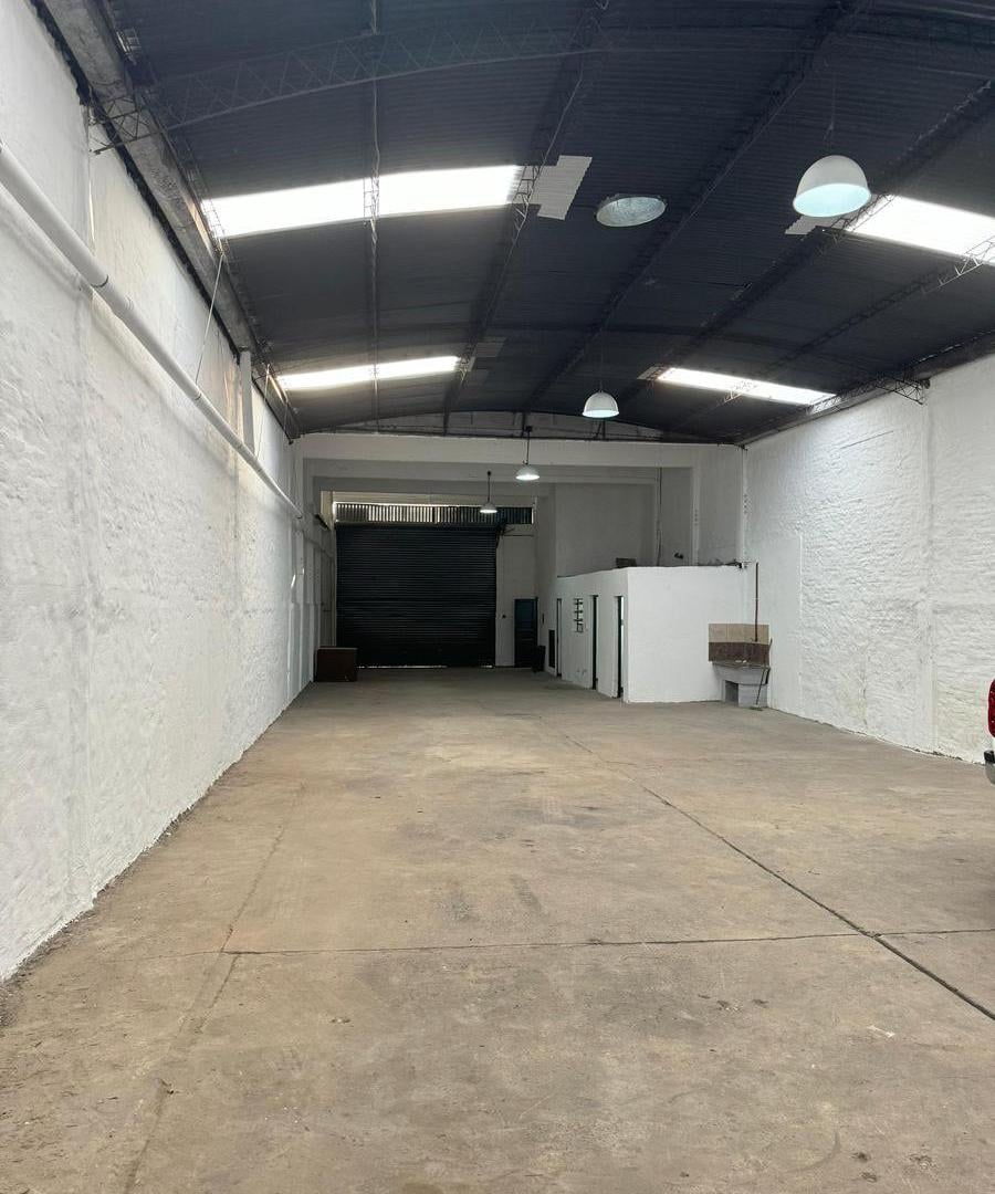 Foto de GALPÓN EN VENTA - FINANCIACIÓN, imagen 5