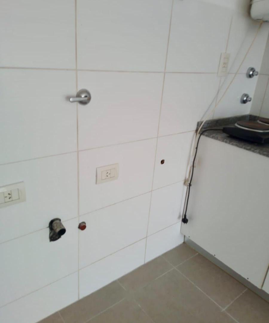 Foto de DEPTO. MONOAMBIENTE EN ALQUILER, imagen 2