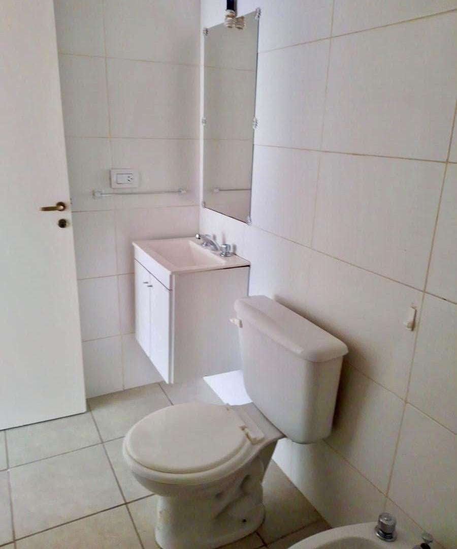 Foto de DEPTO. MONOAMBIENTE EN ALQUILER, imagen 1