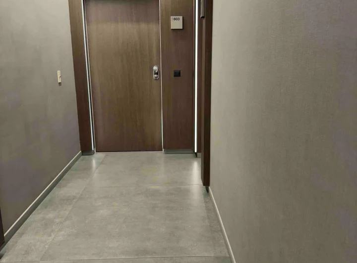 Premum - Luminoso piso alto al frente - full amenities 1