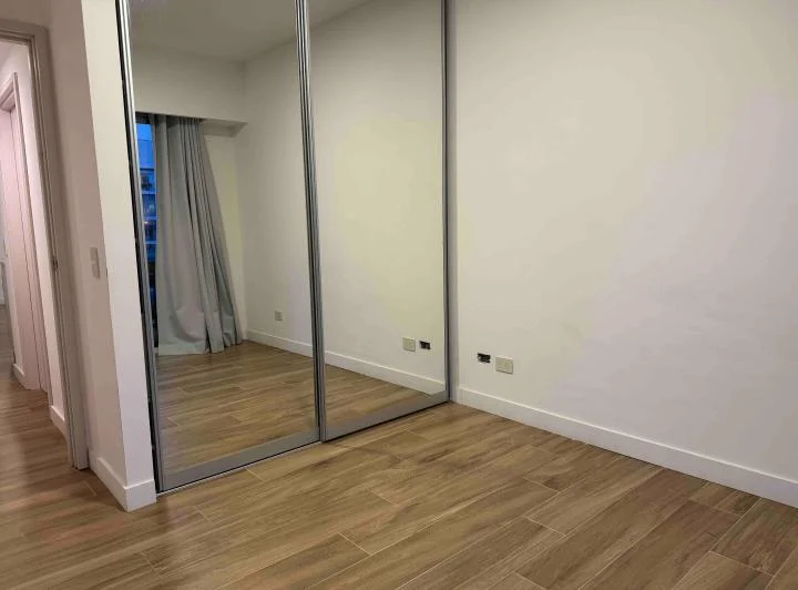 Premum - Luminoso piso alto al frente - full amenities 5