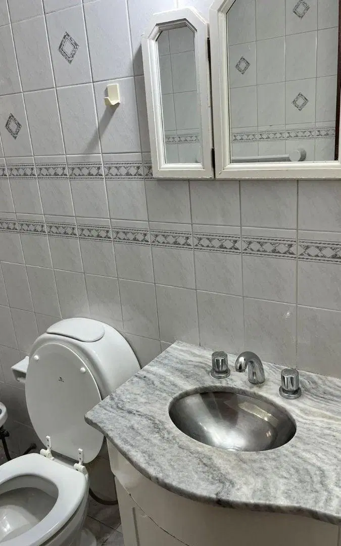 Departamento dos dormitorios Entre Rios 935 5