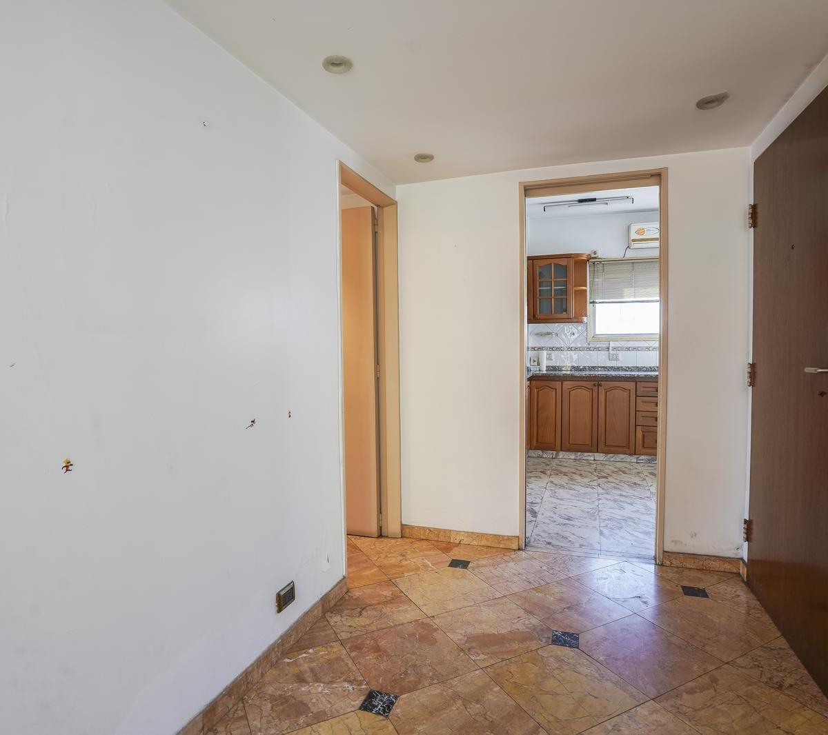 Departamento en Venta, Caballito, 4 Ambientes, con Balcón Al Frente. 1