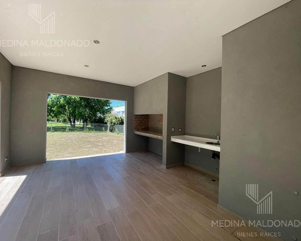 Casa de 6 Ambientes en Venta a Estrenar - Fincas de Hudson 5