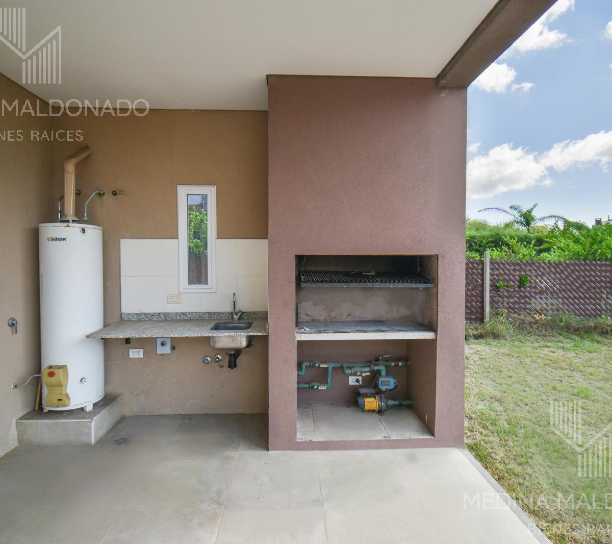 Casa de 4 Ambientes en Venta - Fincas de Hudson 5