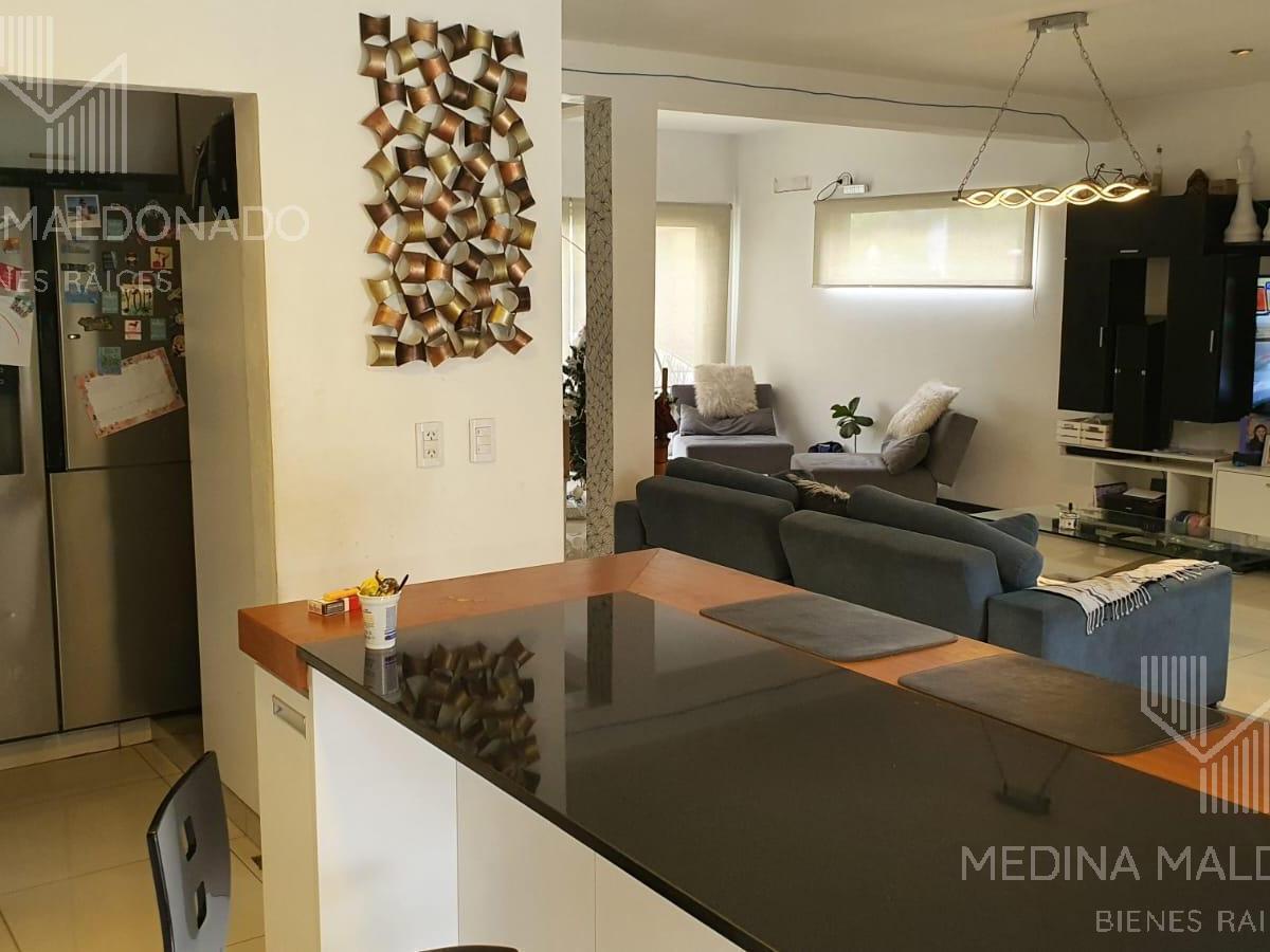 Venta Casa de 5 Ambientes C/ Pileta - Barrio Privado Las Acacias - Hudson 2