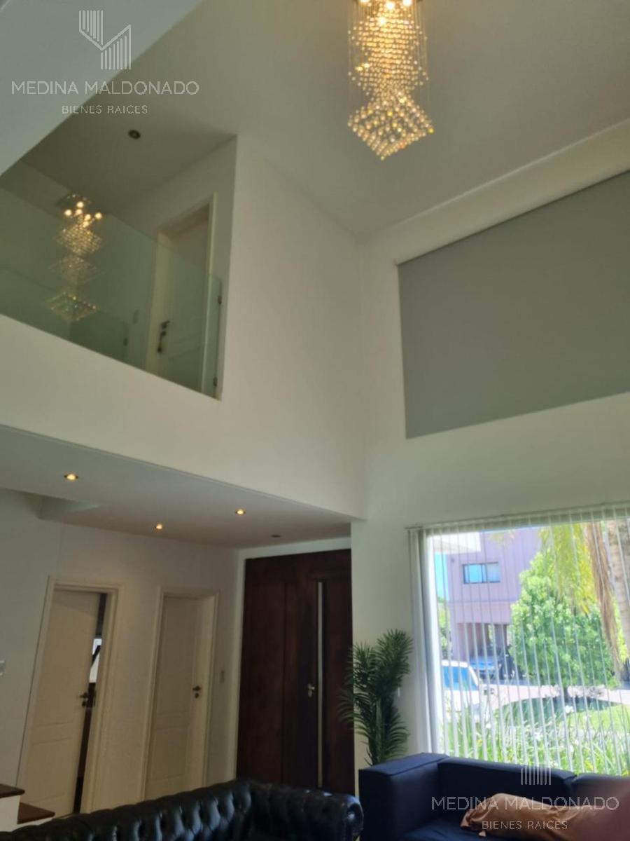Venta Casa de 5 Ambientes con Pileta - Fincas de Hudson 3
