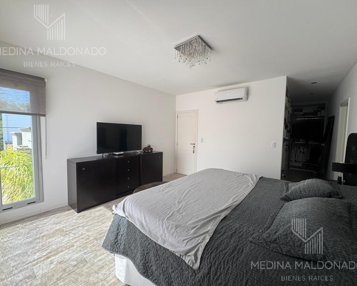 Venta Casa de 5 Ambientes con Pileta - Fincas de Hudson 5