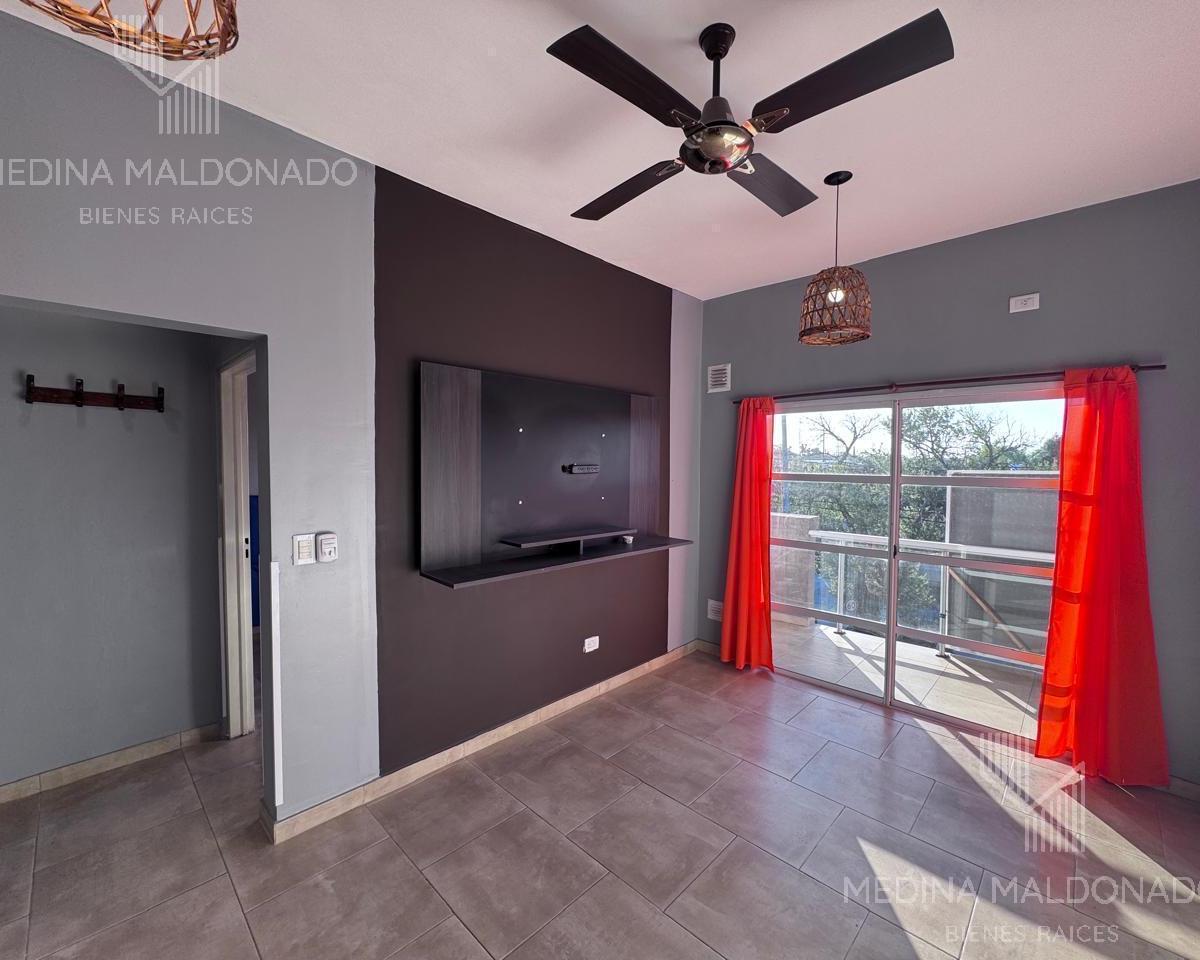 Venta Departamento de 2 Ambientes a Estrenar - Berazategui 3