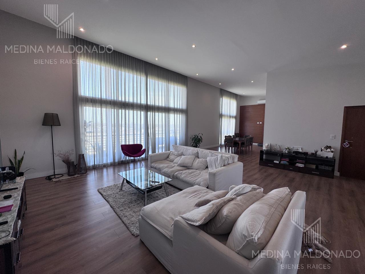 Venta Departamento Penthouse de 4 Ambientes Greenville Polo & Resort