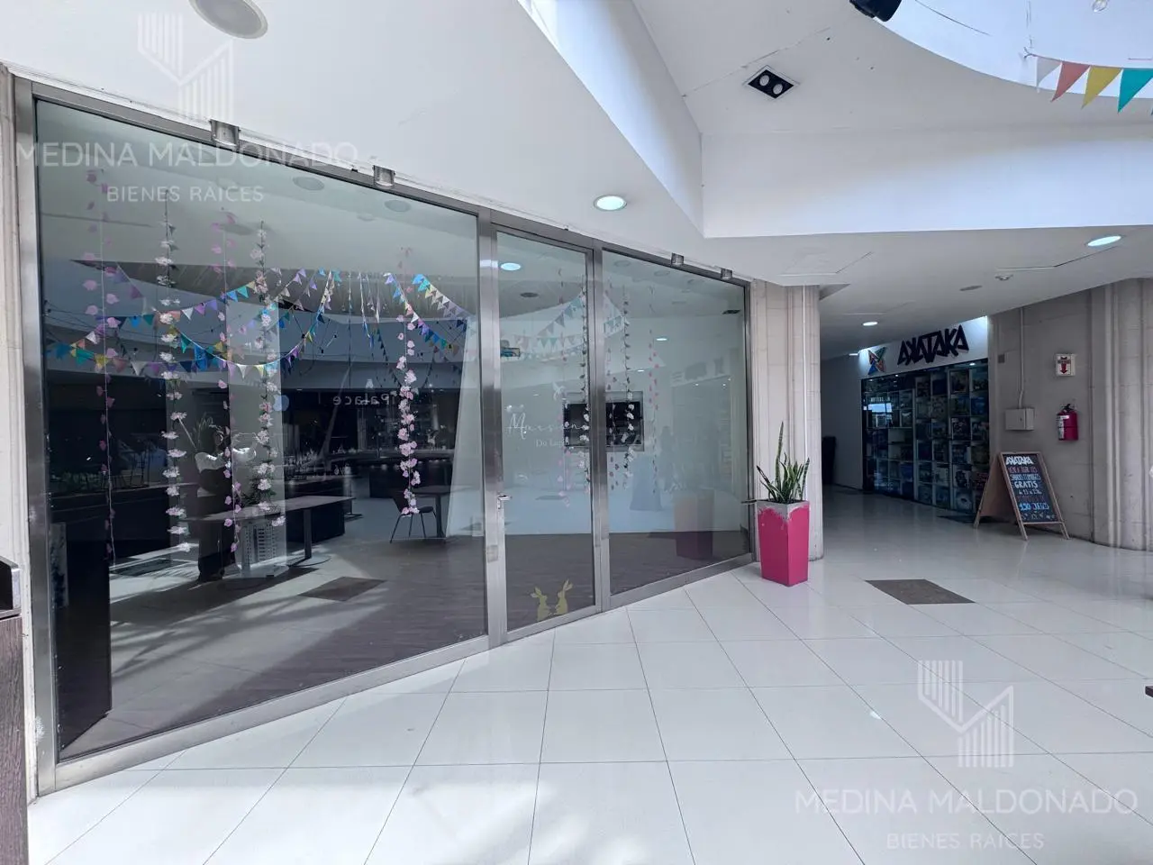 Venta Oficina Consultorio - Hudson Plaza Comercial 1