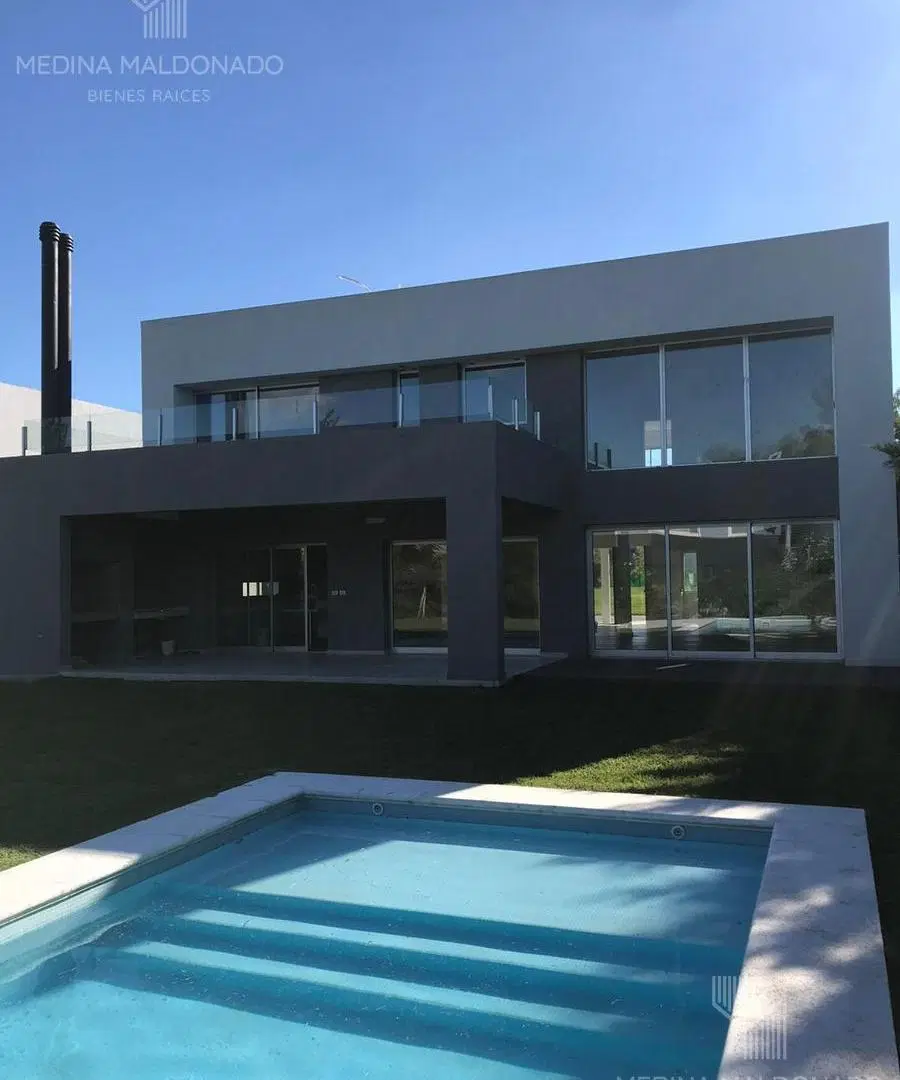 Casa EN ALQUILER/ VENTA Fincas de Iraola 2 5