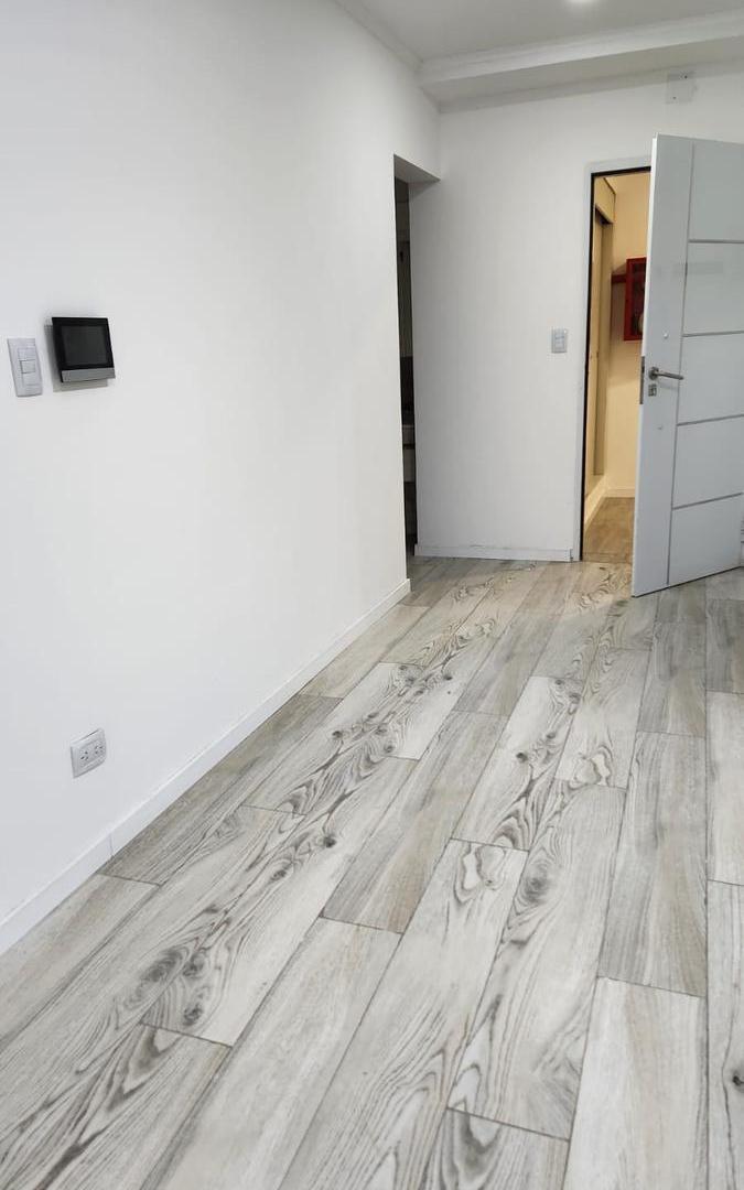 Foto de Alquiler departamento con terraza propia, imagen 2