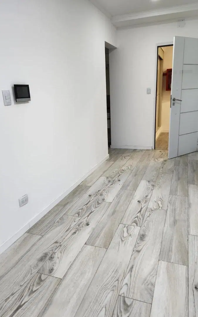 Alquiler departamento con terraza propia 2