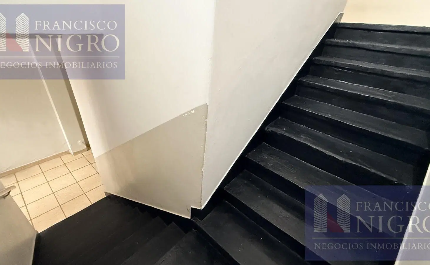 Venta Casa 4 ambientes con Cochera,patio y terraza en Villa Pueyrredon 4