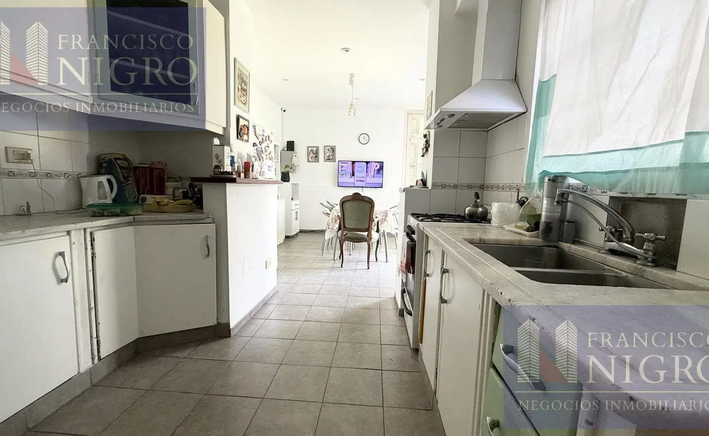 Venta Casa doble frente-posible Galpón con mas estacionamiento.-USAM 4