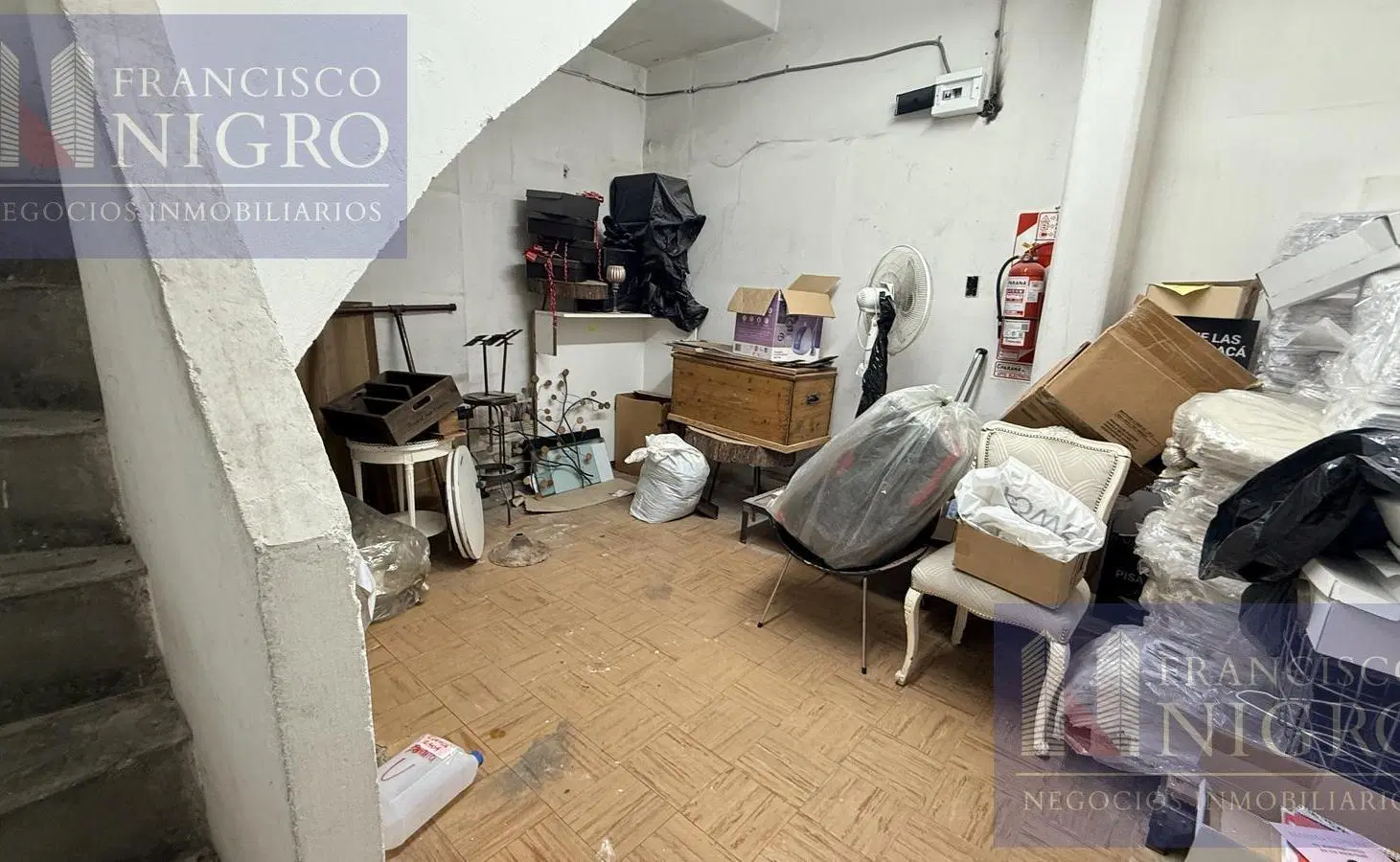 Venta Local en Villa del Parque 4