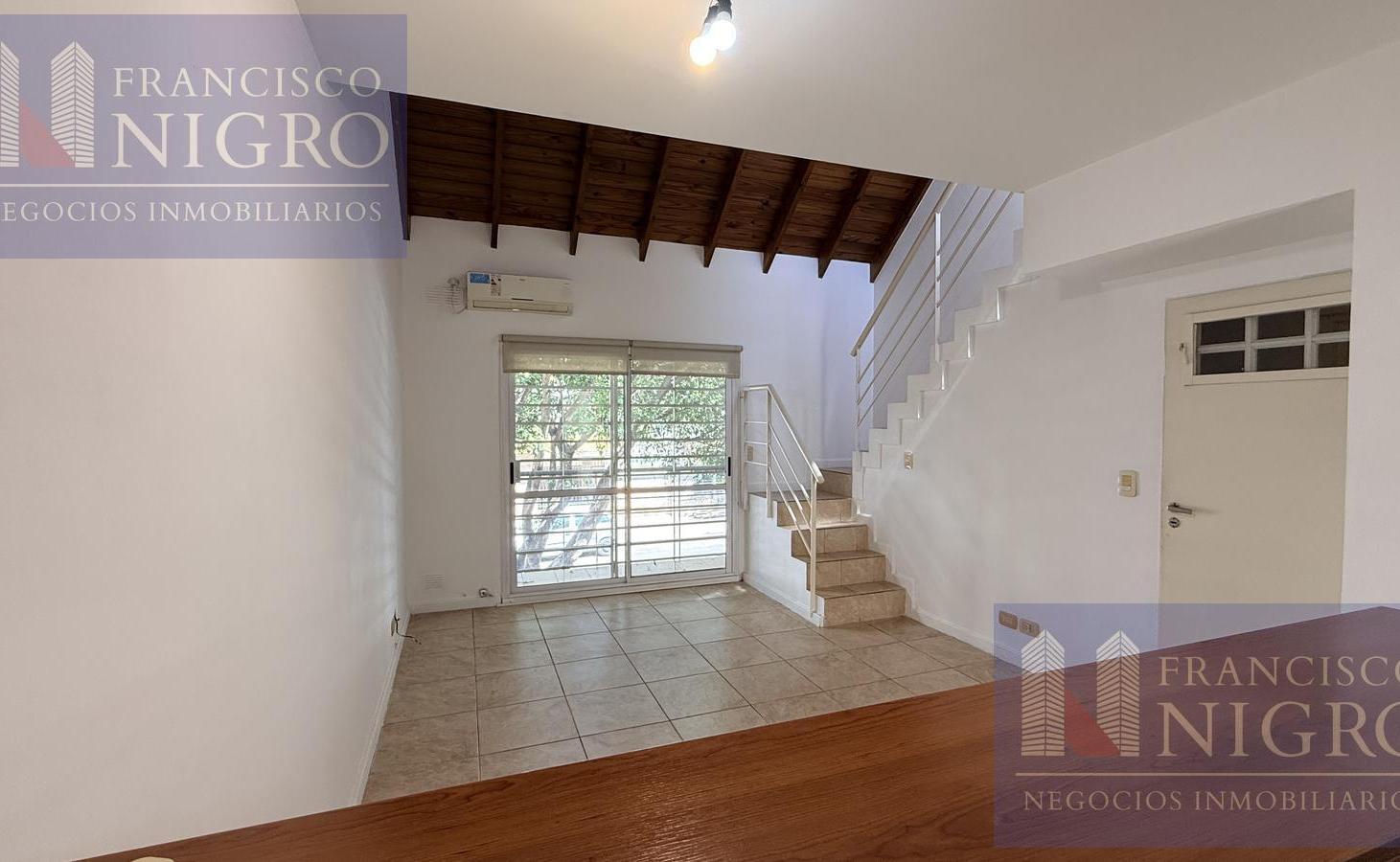 Foto de ALQUILER PH 2 AMBIENTES en Monte Castro, imagen 2