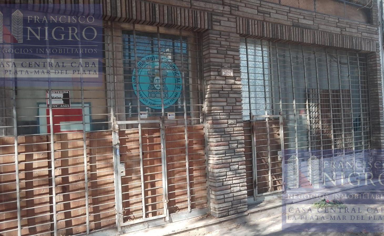 Foto de Venta Galpón-Deposito en La Paternal-Posibilidad de construcción, imagen 3