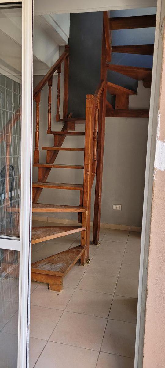Casa - Berazategui 1