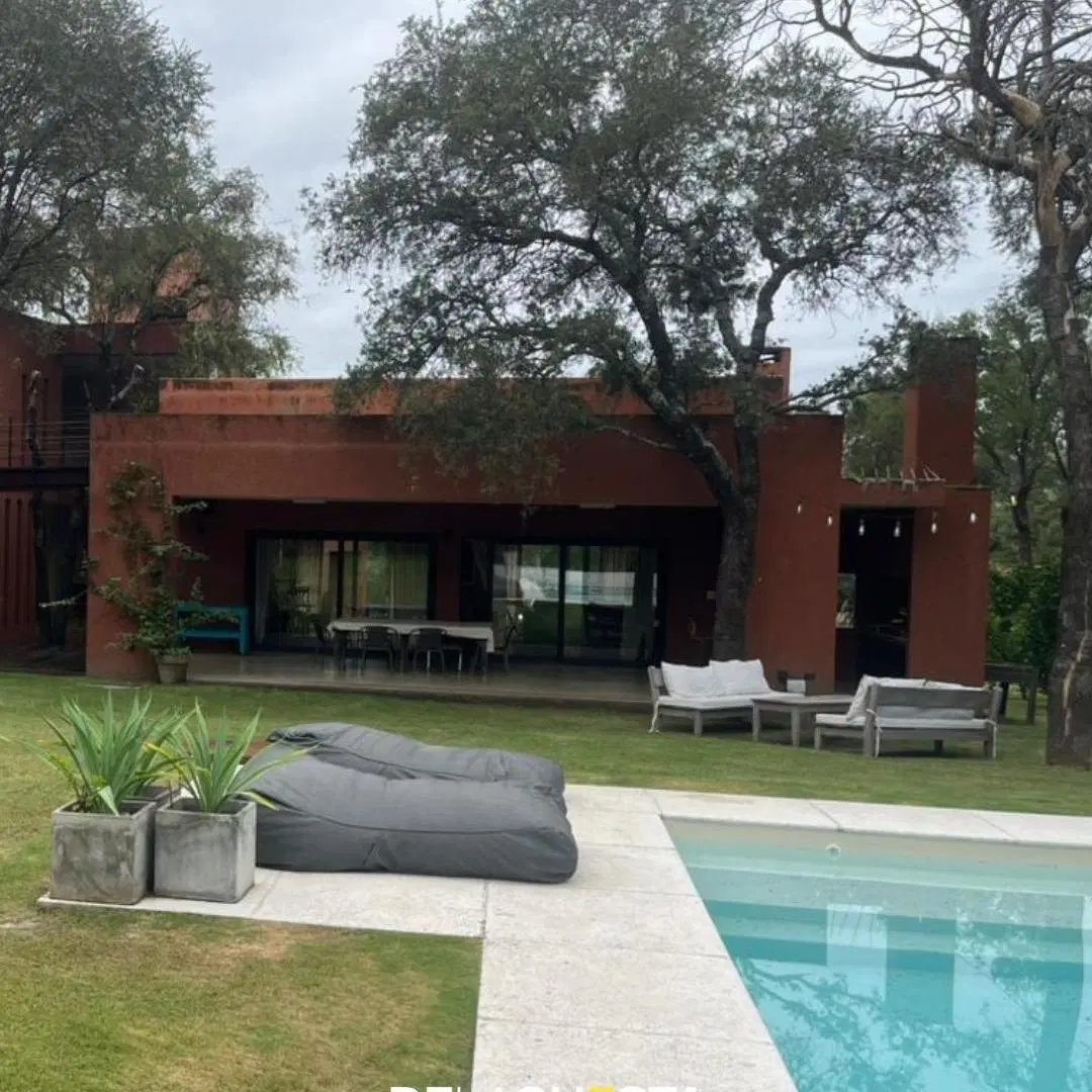 CASA A LA VENTA EN BARRIO CERRADO LA HERRADURA, VILLA ALLENDE 4