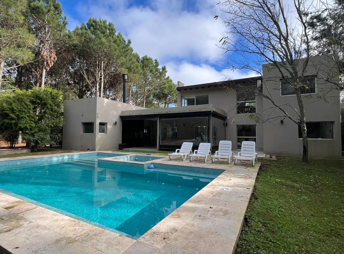 Casa con 5 Dormitorios en venta en La Herradura Pinamar 3
