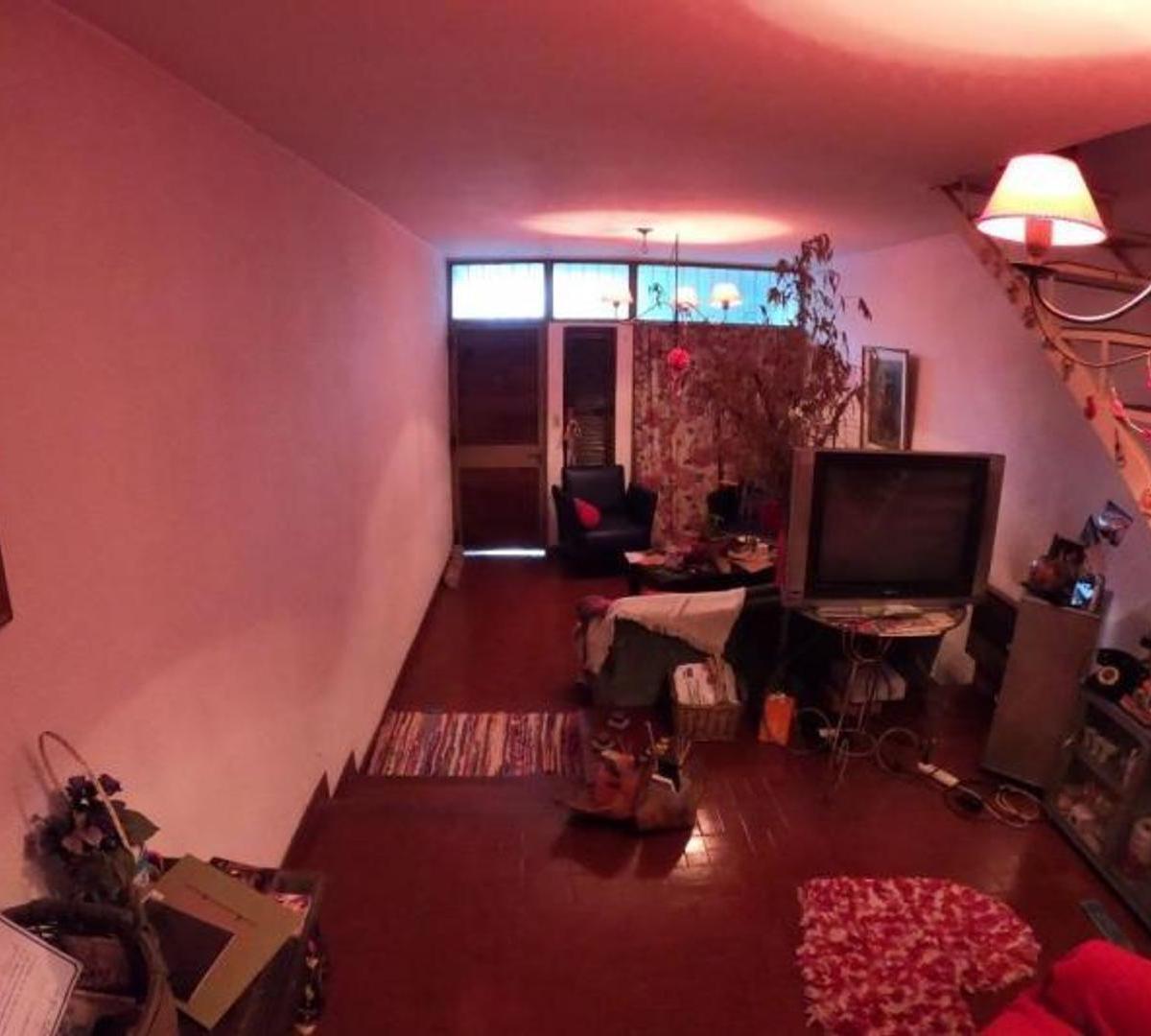 Duplex en Venta en Villa Sarmiento