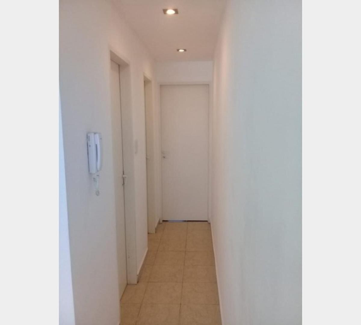 Foto de DEPARTAMENTO DE 2 AMBIENTES EN VENTA, imagen 5