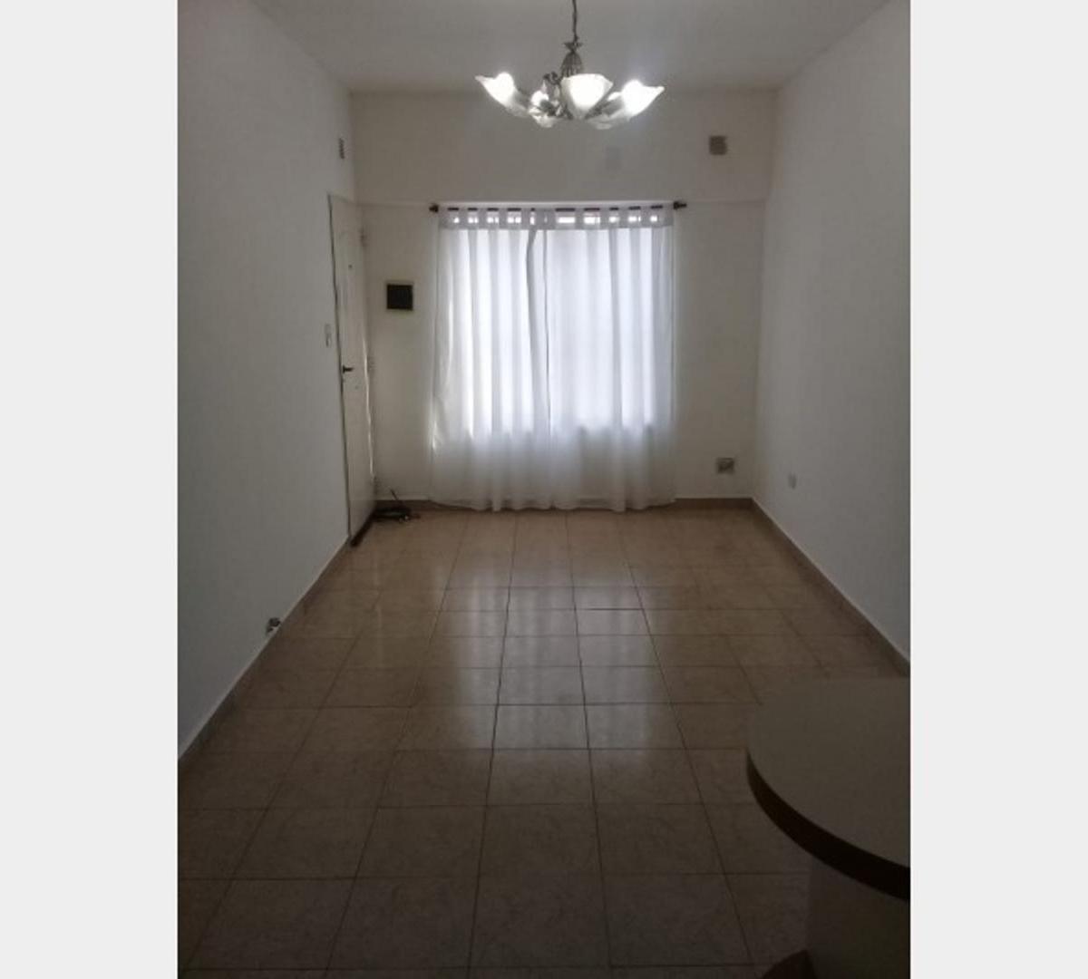 Foto de DEPARTAMENTO DE 2 AMBIENTES EN VENTA, imagen 3