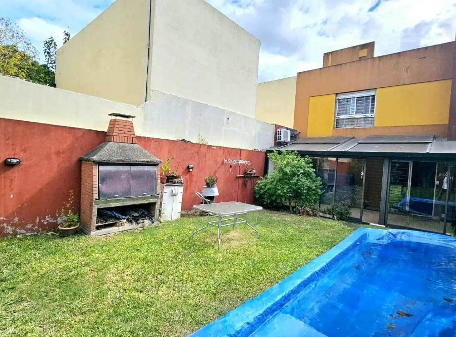 CASA DE 5 AMBIENTES APTO CREDITO 5