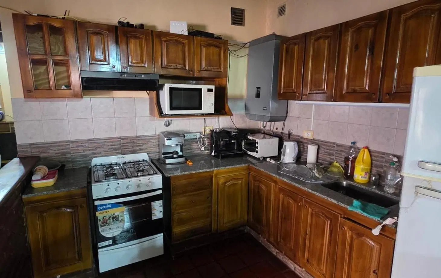 CASA DE 3 AMBIENTES CON COCHERA EN PLANTA BAJA 5