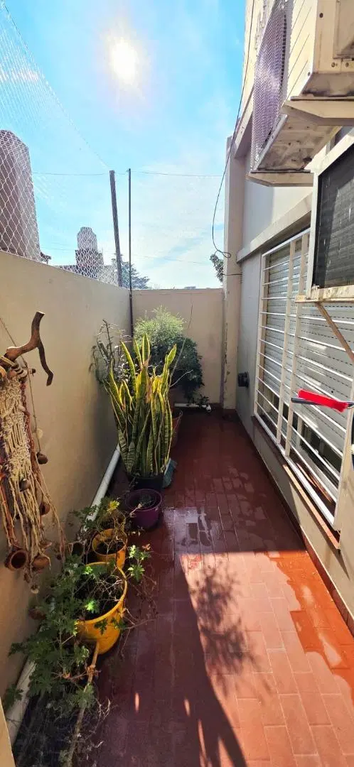 PH DE 4 AMBIENTES CON TERRAZA PROPIA 3