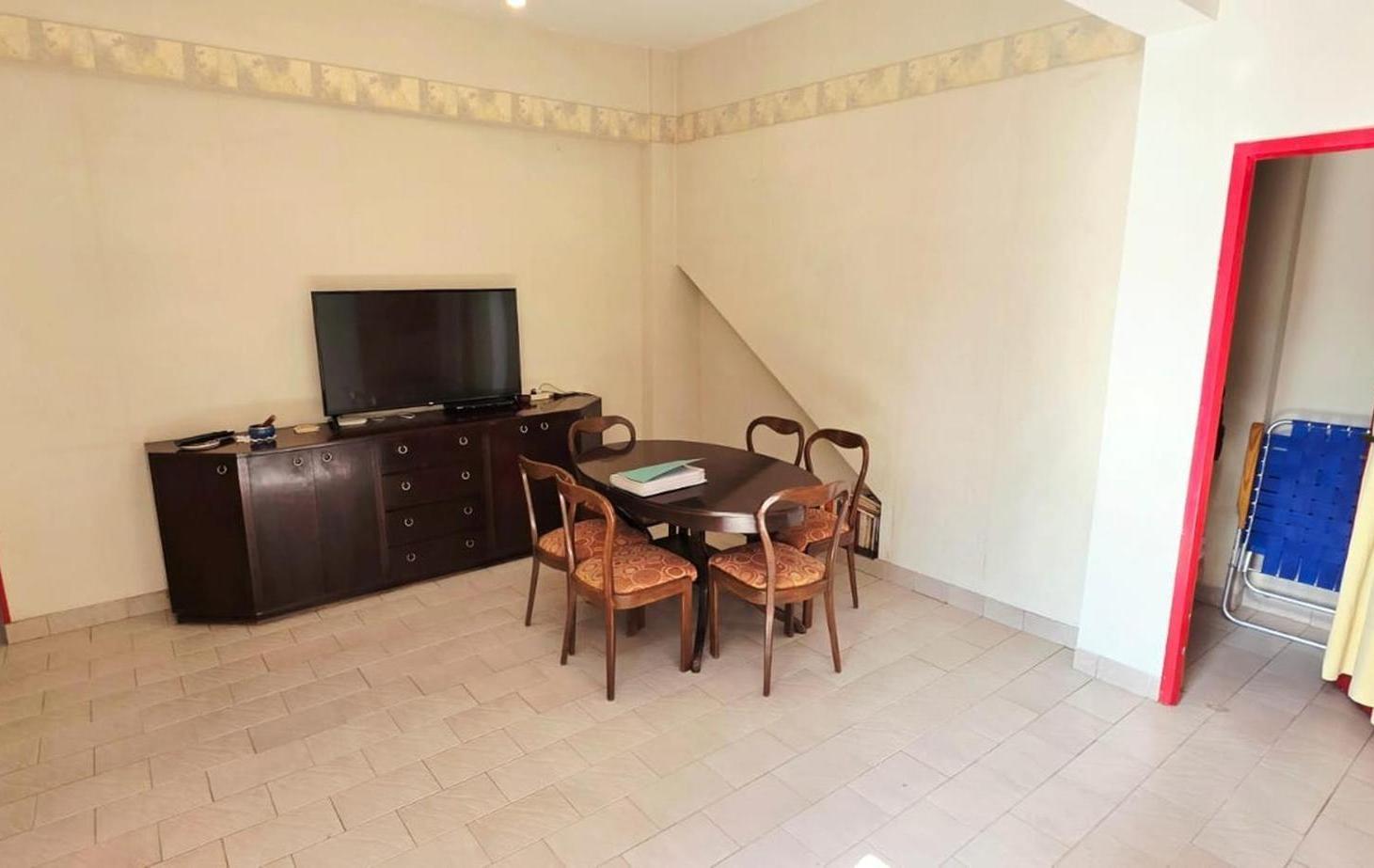 PH DE 4 AMBIENTES CON TERRAZA PROPIA