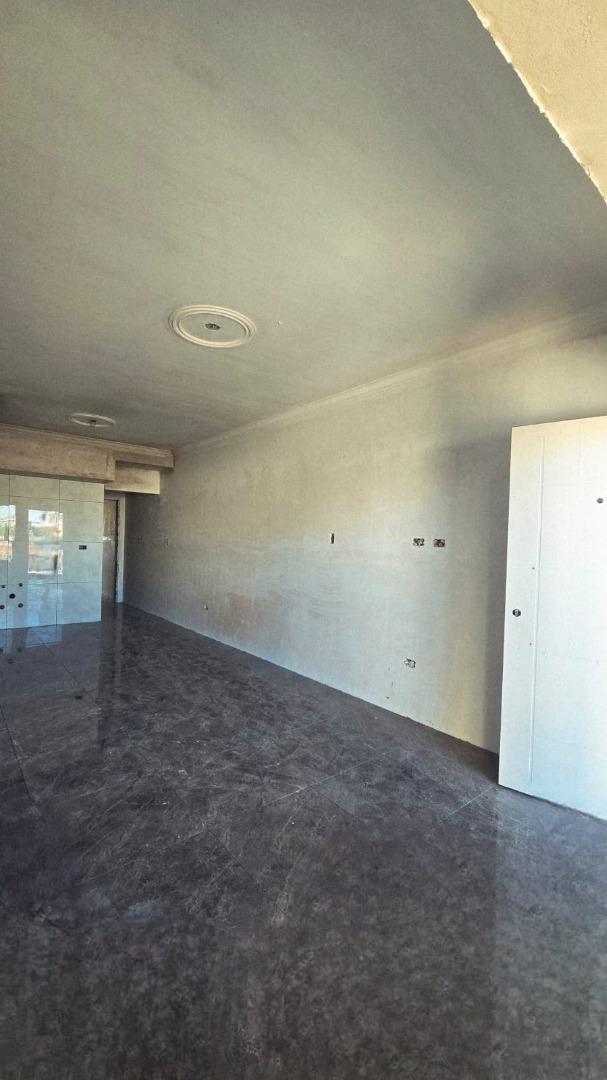 Foto de DEPARTAMENTO DE 2 AMBIENTES CON COCHERA Y PATIO, imagen 5