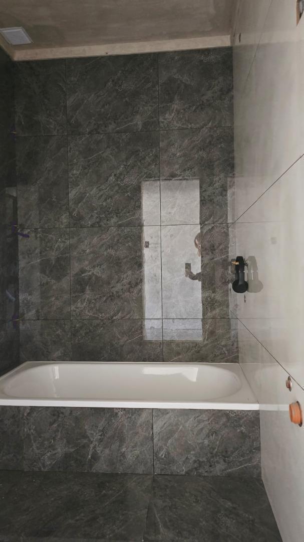 Foto de DEPARTAMENTO DE 2 AMBIENTES CON COCHERA Y PATIO, imagen 4