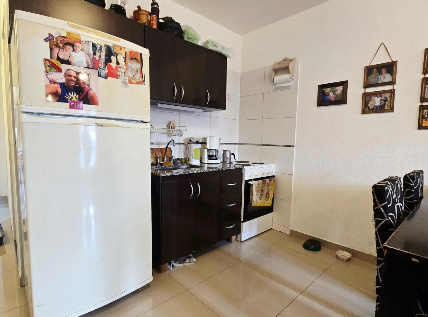 Foto de DEPARTAMENTO 2 AMBIENTES EN VENTA CON COCHERA, imagen 3