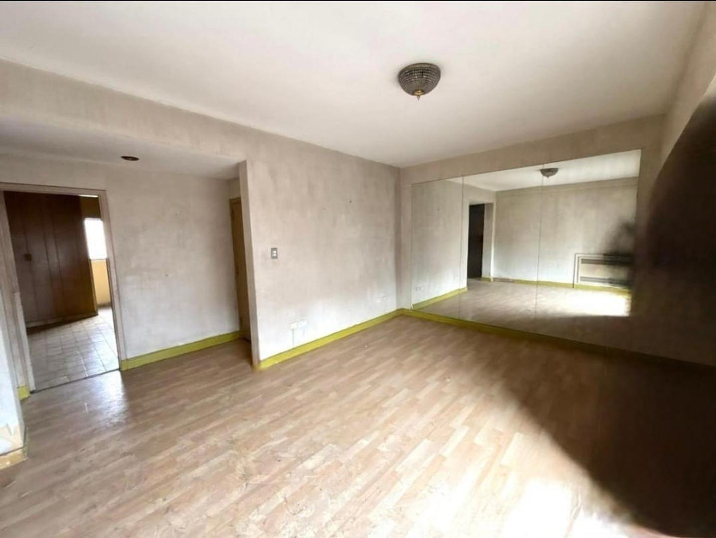 Foto de DEPARTAMENTO 3 AMBIENTES EN VENTA, imagen 2