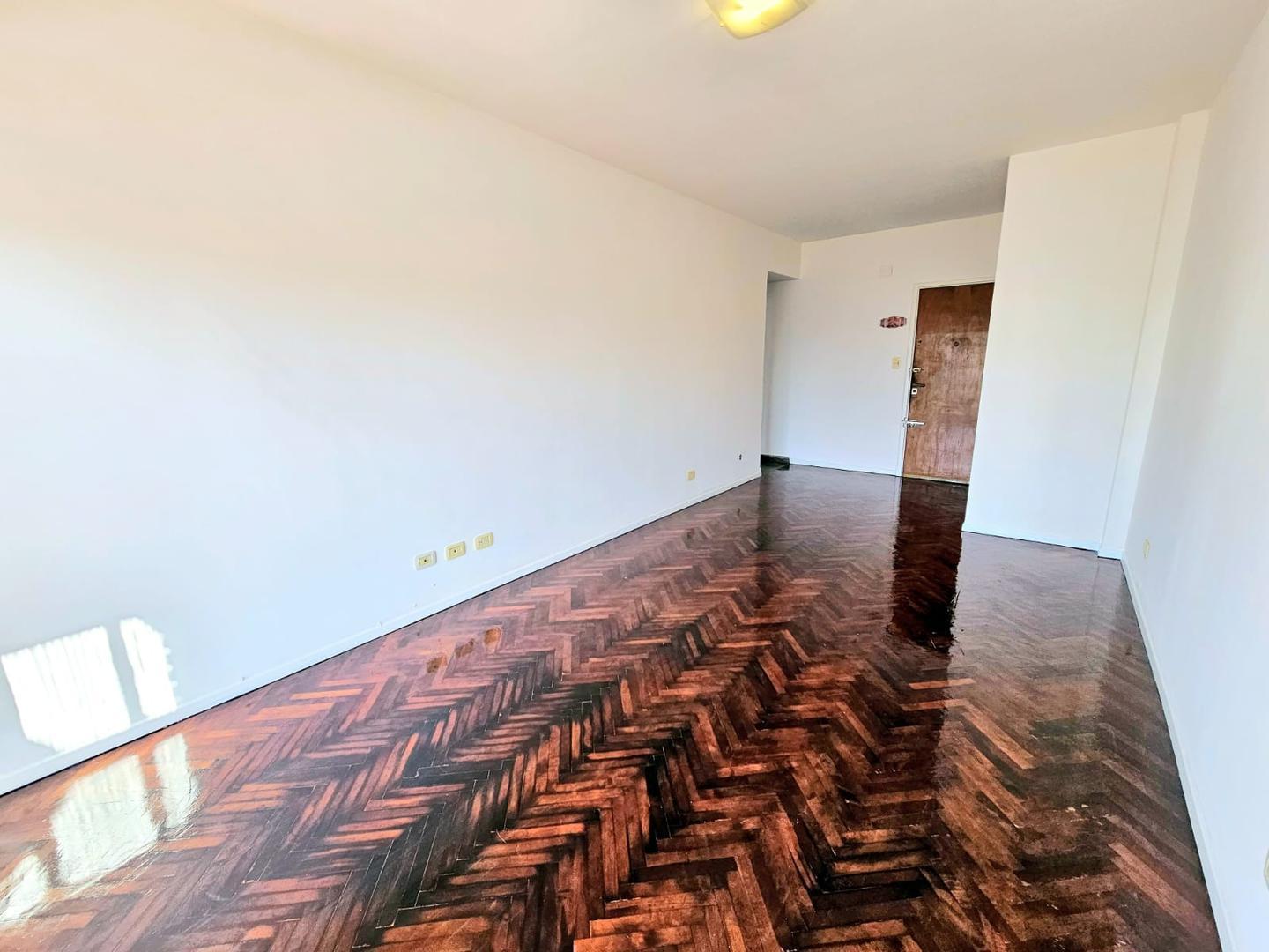 Foto de DEPARTAMENTO DE 3 AMBIENTES EN ALQUILER, imagen 4
