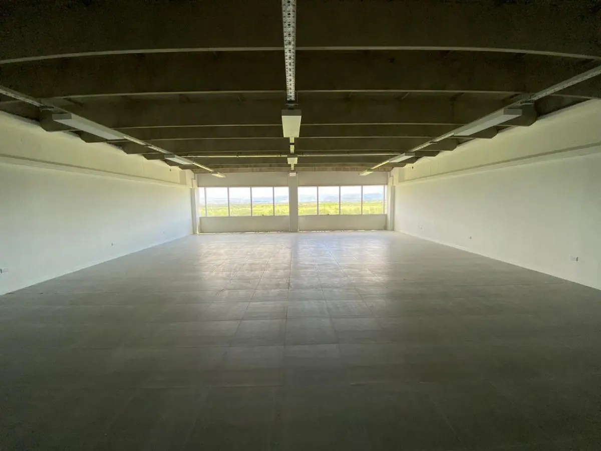 Oficina comercial de 222 m² en Alquiler en Parque Empresarial Aeropuerto 5