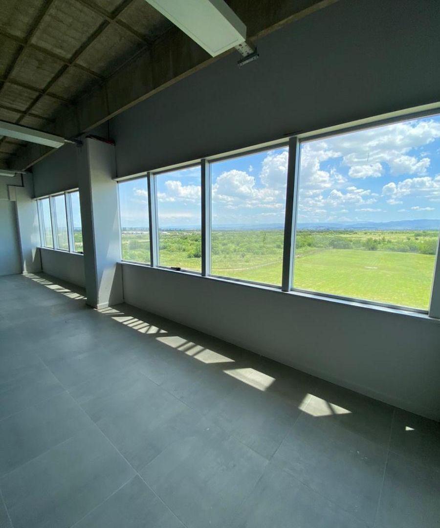 Foto de Oficina comercial de 222 m² en Alquiler en Parque Empresarial Aeropuerto, imagen 4