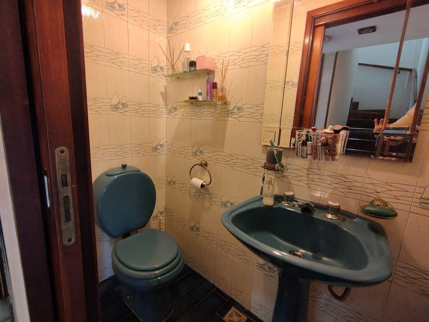 Foto de Casa Triplex en Venta en Bernal Este, Bernal, Quilmes, imagen 1