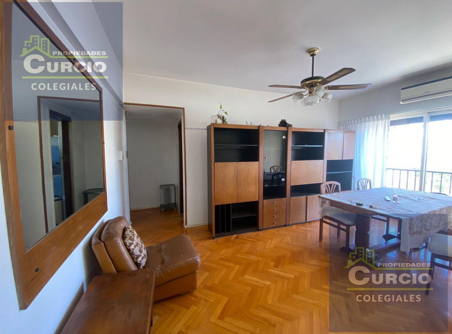 Departamento 3 ambientes con cochera en Colegiales