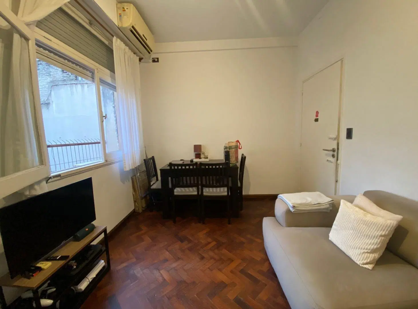 Departamento 2 ambientes en Almagro 3