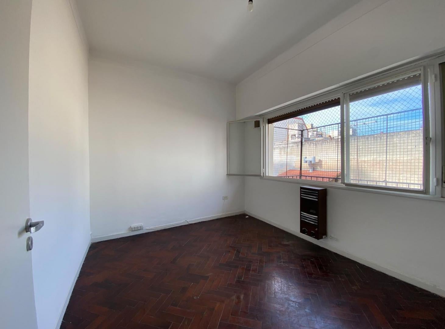 Foto de Venta 3 ambientes con amplio balcón en Caballito, imagen 2