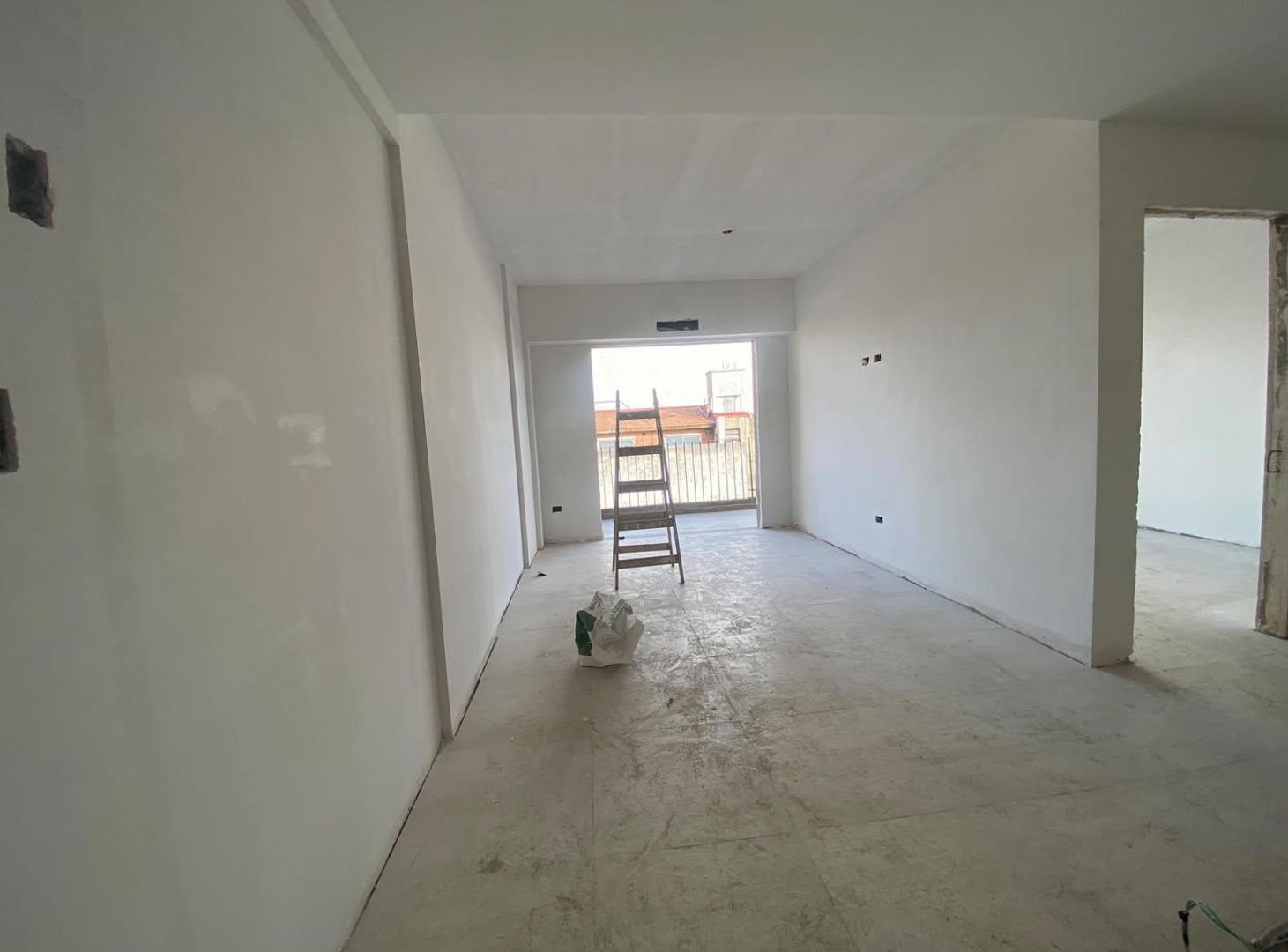 Foto de Venta departamento con balcón en Saavedra, imagen 2