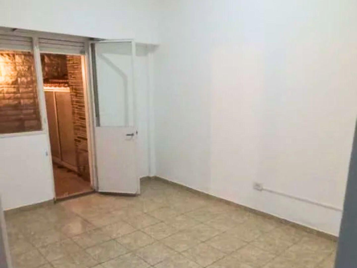 Foto de Alquiler Departamento calle 6 y 48-con parrila, imagen 5