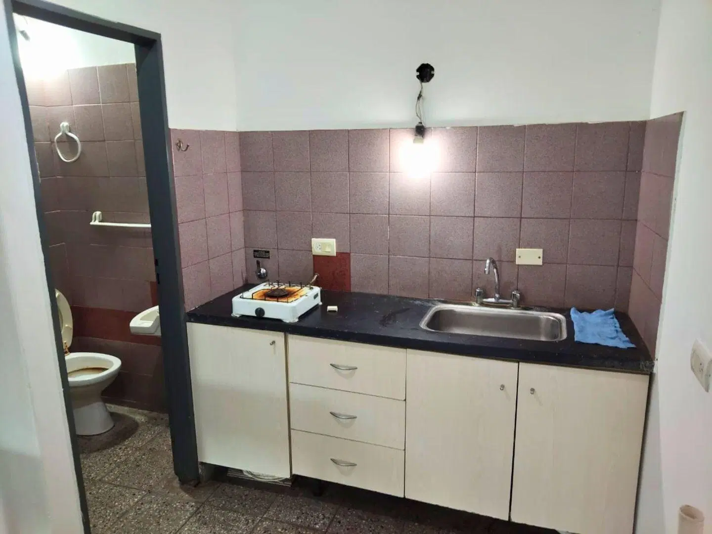 ALQUILER MONOAMBIENTES LOS HORNOS 2