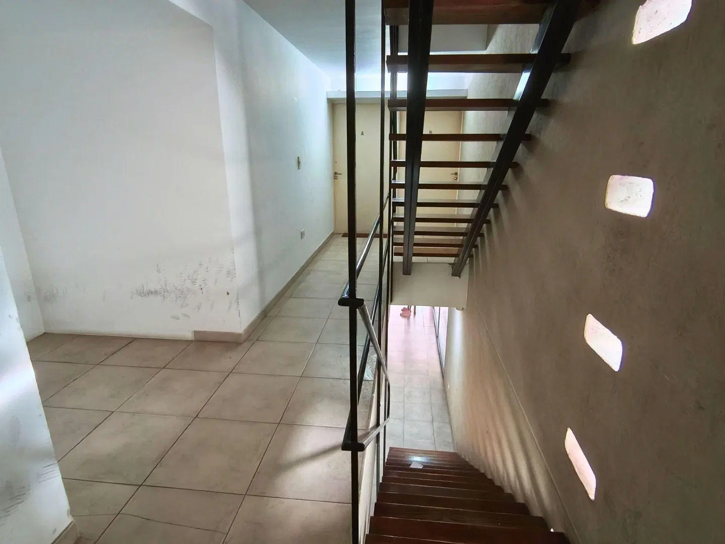 VENTA MONOAMBIENTE CALLE 41 Y 22-LA PLATA 8