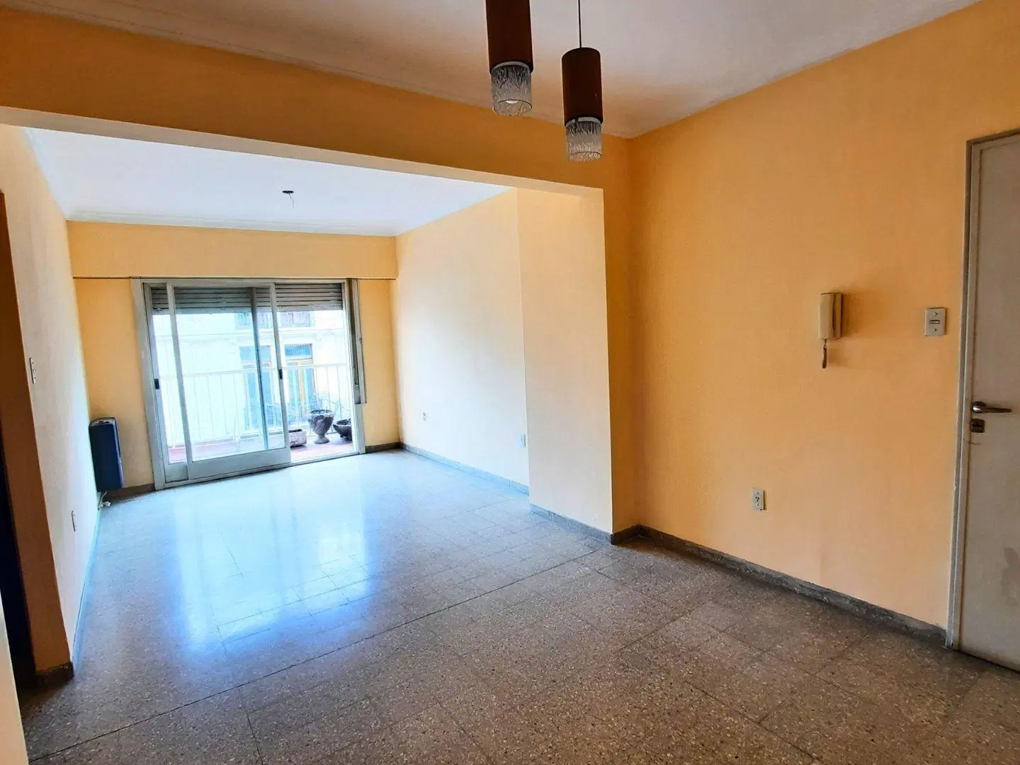 VENTA DEPARTAMENTO 3 AMBIENTES DONADO Y BROWN-BAHIA BLANCA 2