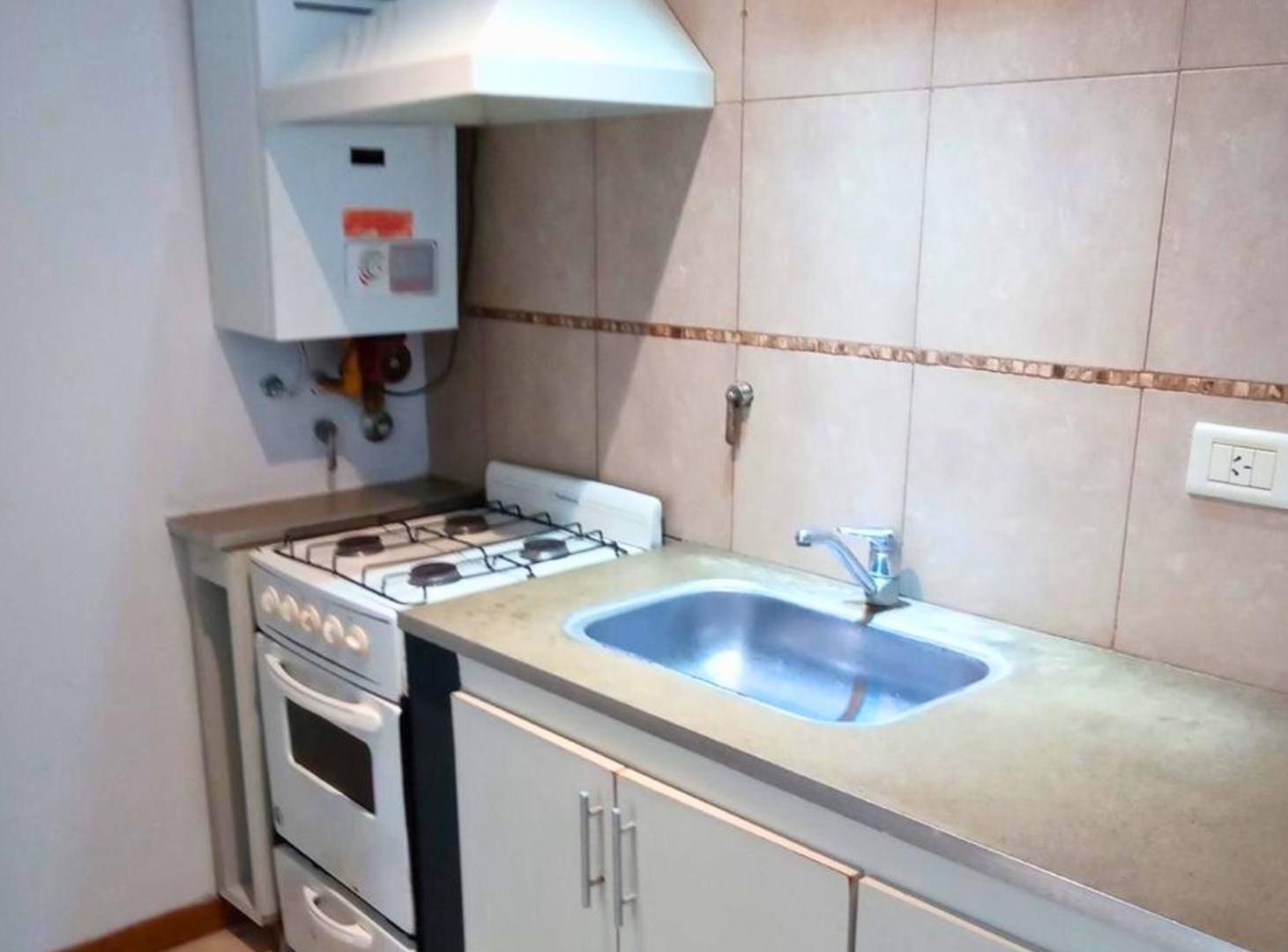 Foto de ALQUILER HERMOSO DUPLEX LOS HORNOS, imagen 3